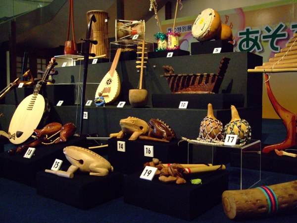 南国の展覧会 みやざき歴史文化館 音とあそぶ 展 日本玩具博物館