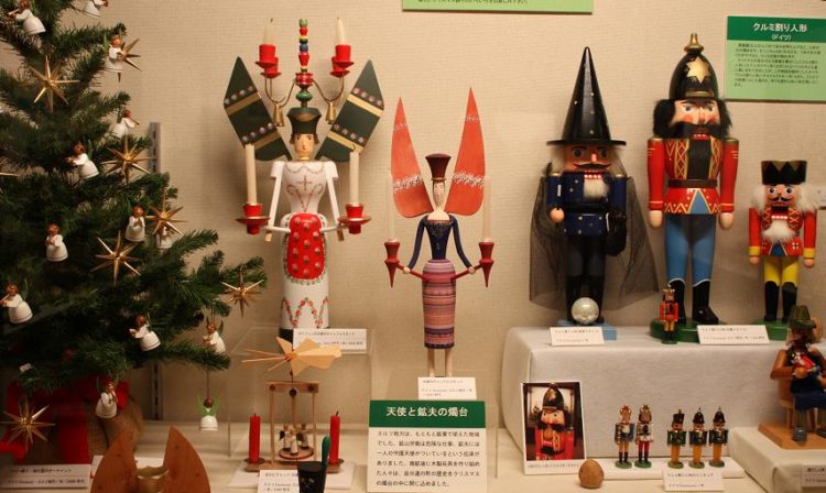 世界のクリスマス物語 09 オープン 日本玩具博物館