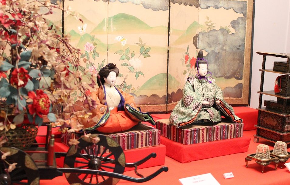雛祭り 古い内裏雛 芥子びな 明治ごろ （目黒区】圧巻の展示に息を飲む 