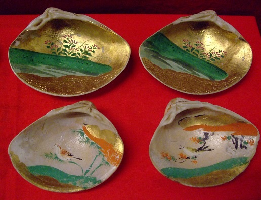王朝あそび「貝合わせ」 | 日本玩具博物館