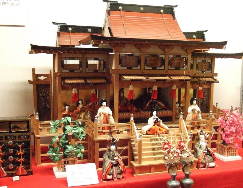 京阪神地方の御殿飾り雛」 | 日本玩具博物館