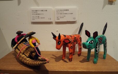 誠光社ギャラリー「世界の民芸玩具」展