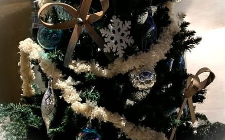 講演会「日本製クリスマスオーナメント誕生に光を当てる～欧米で愛された“経木モール”とは～」の画像